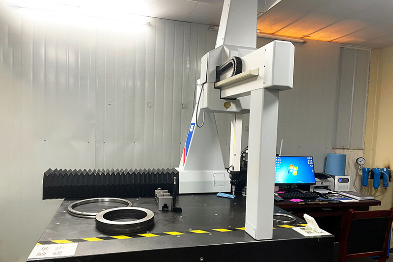 Coordinate Measuring Machine