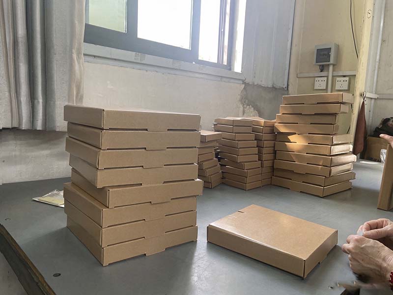 Packaged crossed roller bearing boxes for Australia shipment Packaged crossed roller bearing boxes for Australia shipment
